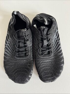 Barefoot shoes for women size 39